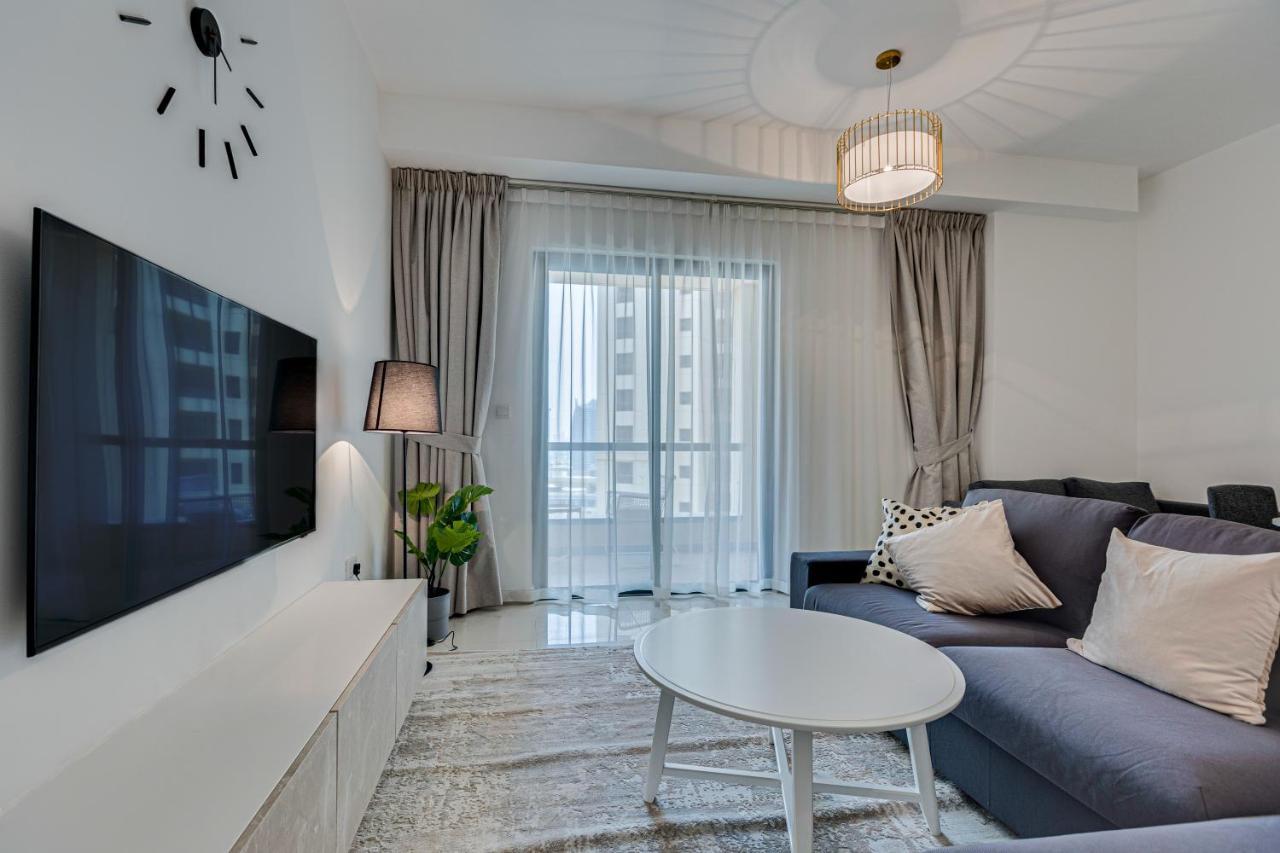 2 Bd Apartment In Bahar Jbr Dubai Exterior photo
