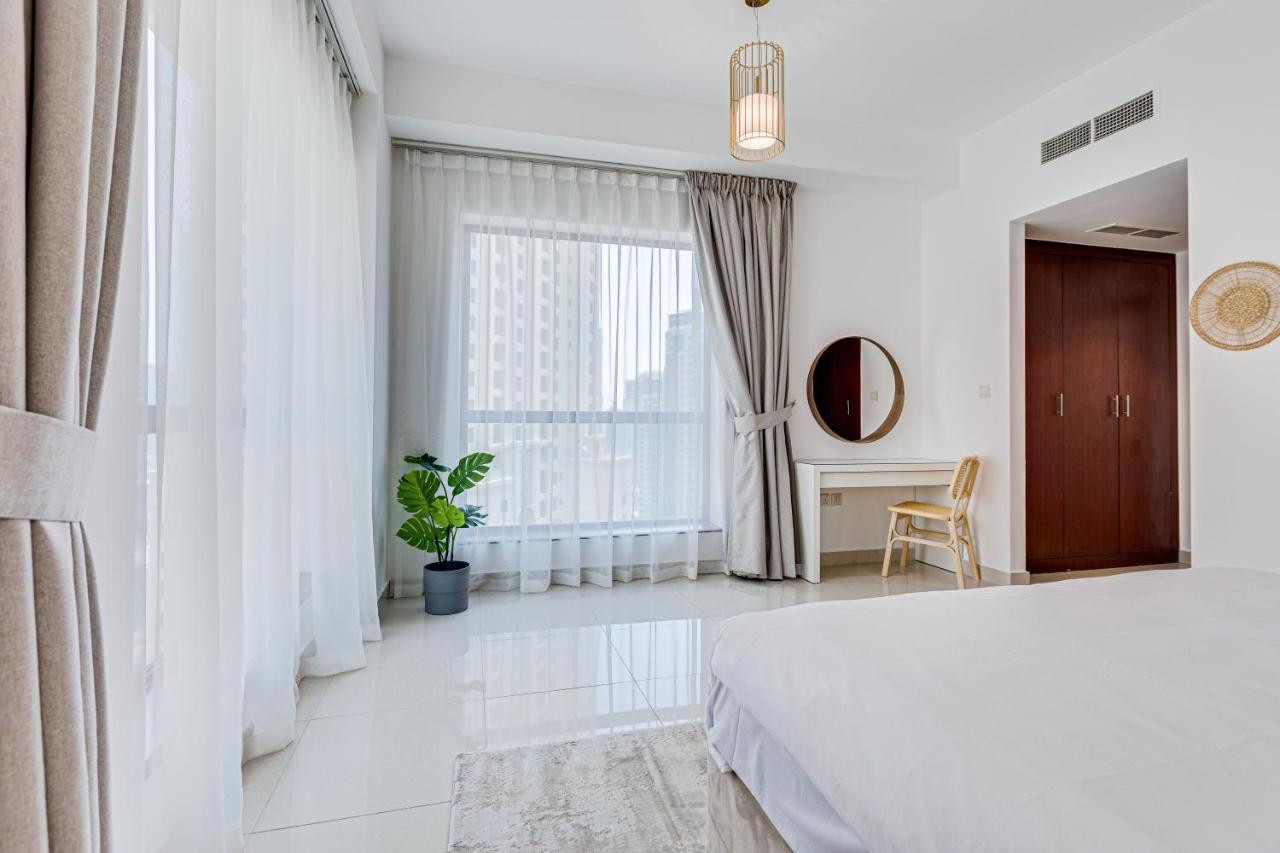 2 Bd Apartment In Bahar Jbr Dubai Exterior photo